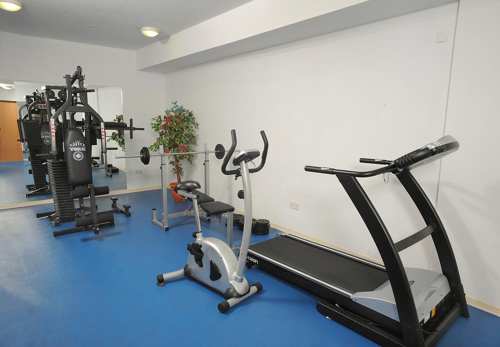 Petrosana Hotel Apartments Agia Napa Exterior foto